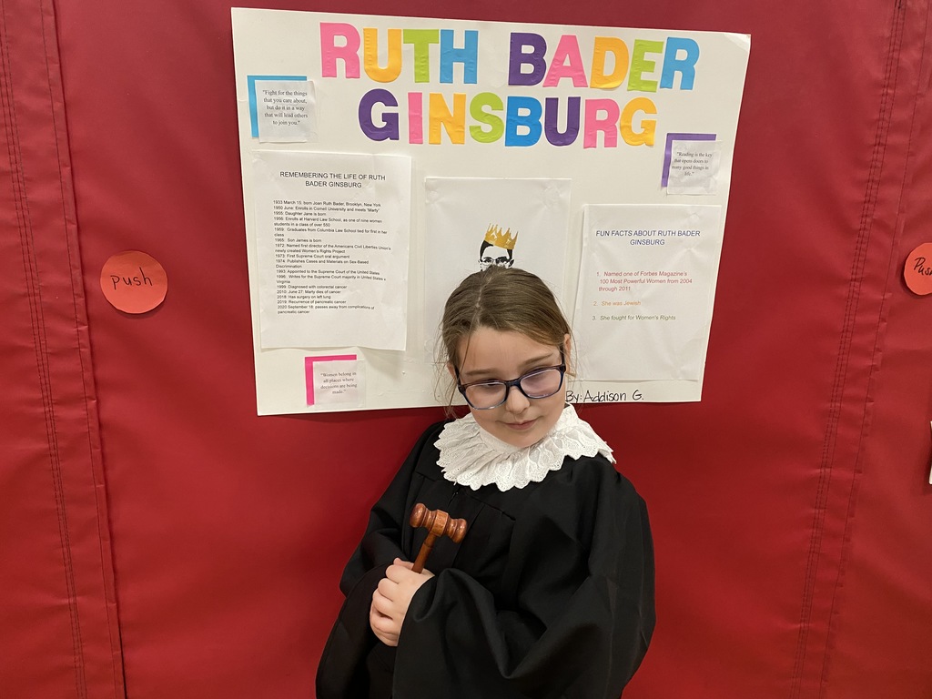 girl dressed up as ruth bader ginsburg