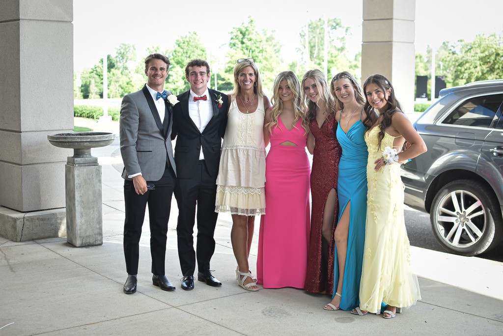 Group of students at the prom