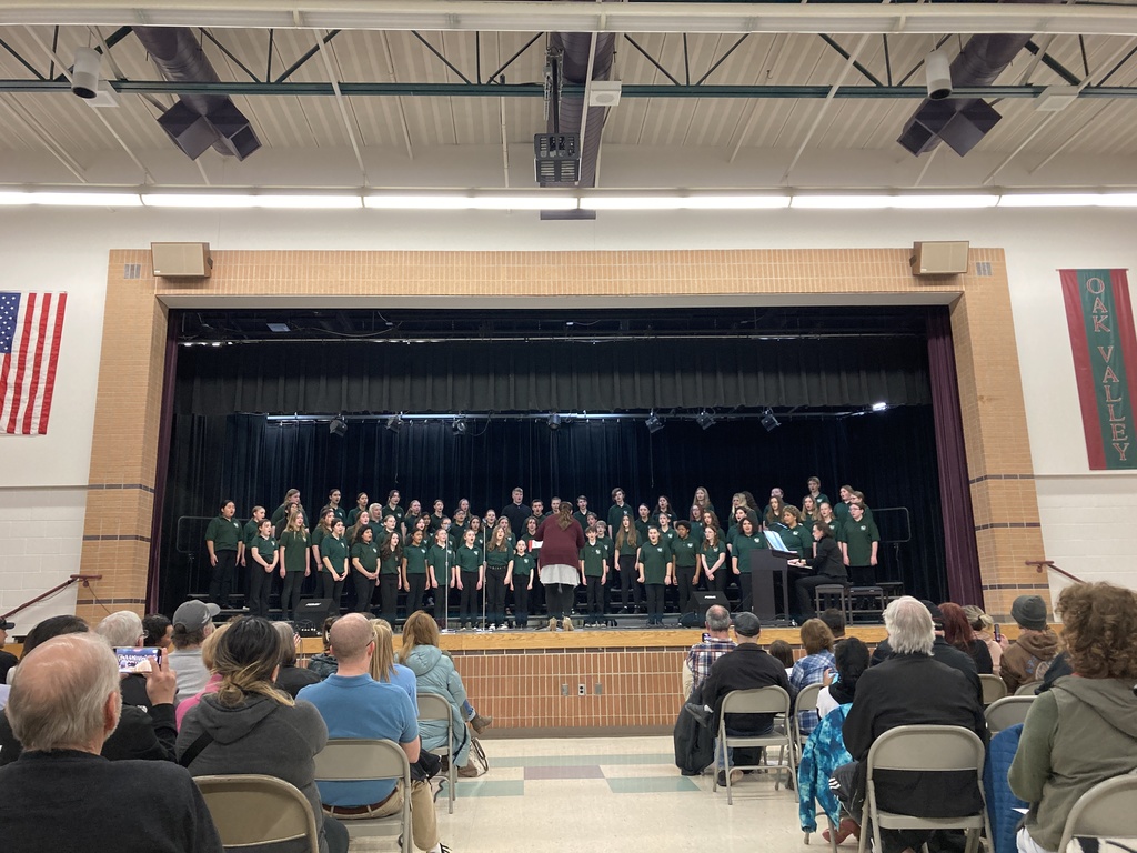 Oak Valley choirs sing together